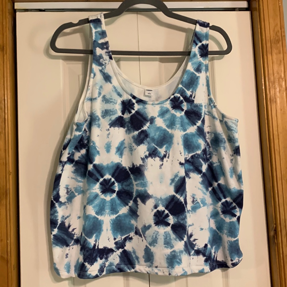 Old navy tye dye crop top